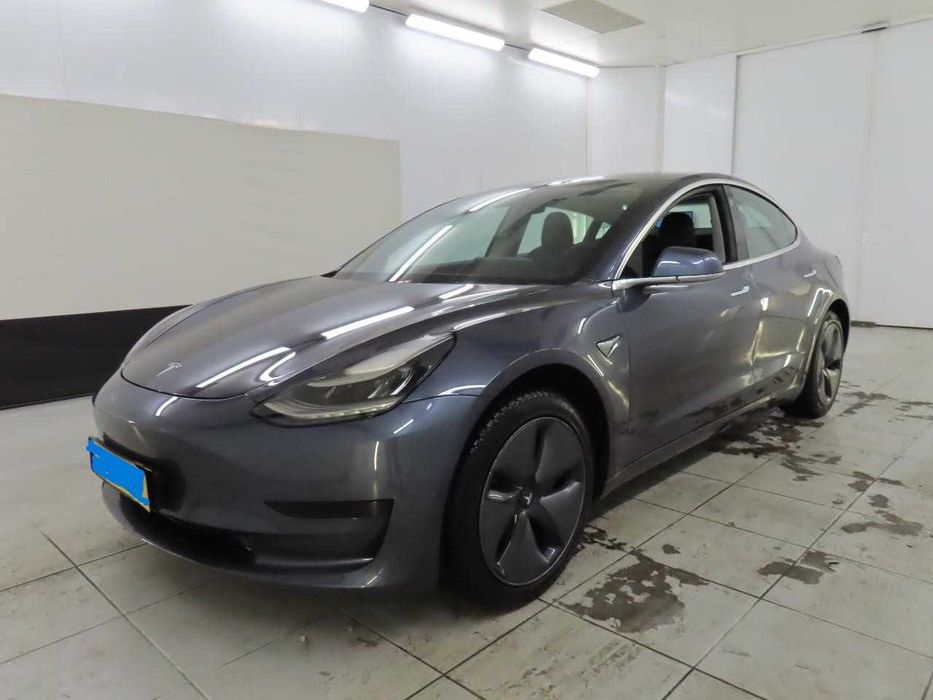 tesla Model 3 bem estimado