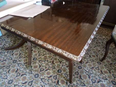 Mesa de jantar extensível