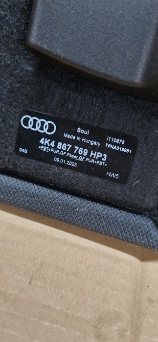 Półka bagażnika audi q8 e-tron