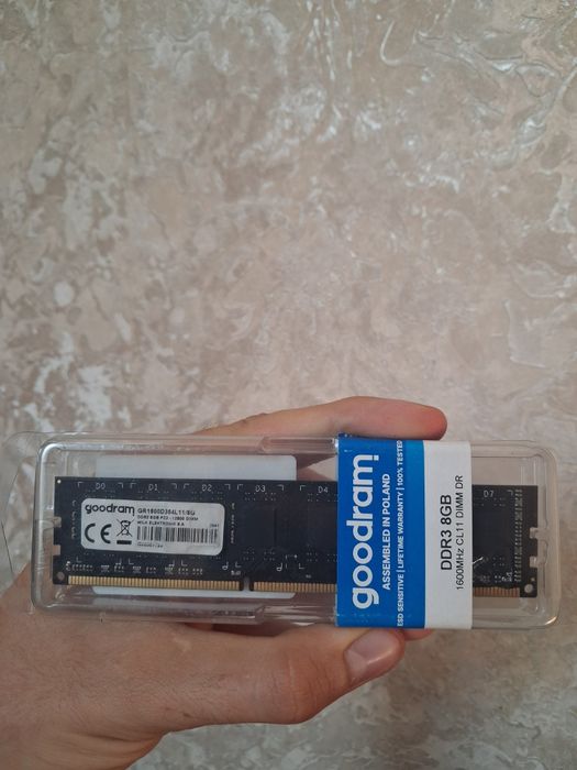 Продам оперативную память Goodram 8GB DDR3 1600MHz