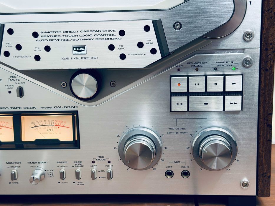 Akai GX-635D — первая модель легендарной 600-й серии Akai, родоначальник линейки ℹ️ 6 GX-голов, 3 мотора, Auto-Reverse, 220V | Европа, как новый