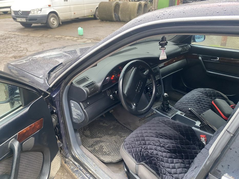 Ауді А6 в хорошому стані