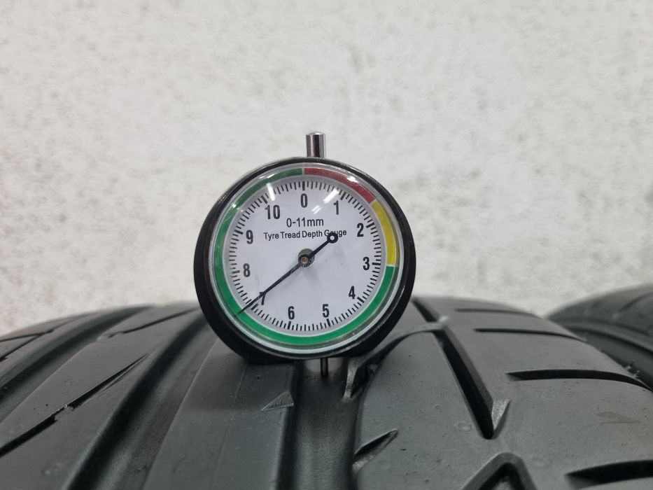 235/40/19 96W Bridgestone Potenza S001