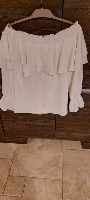 Biała, elegancka  bluzka