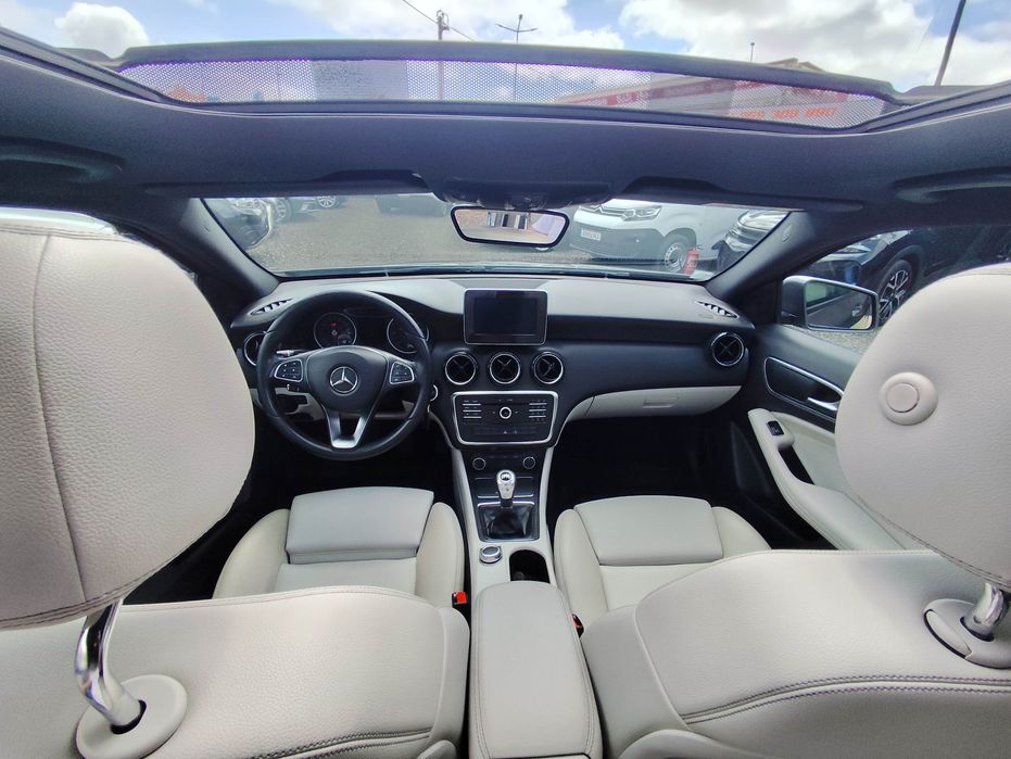 Mercedes A180, teto panorâmico, estofos em pele, 182000kms, Gasóleo, Excelente estado!! Desde 172€€