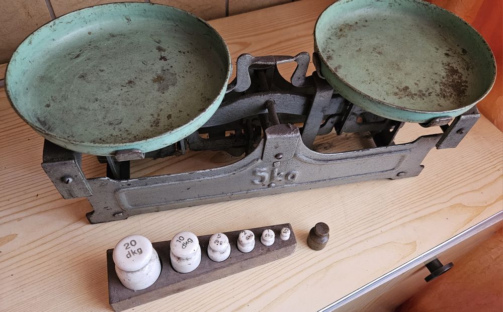 Waga Szalkowa PRL 5kg z Ceramicznymi Odważnikami