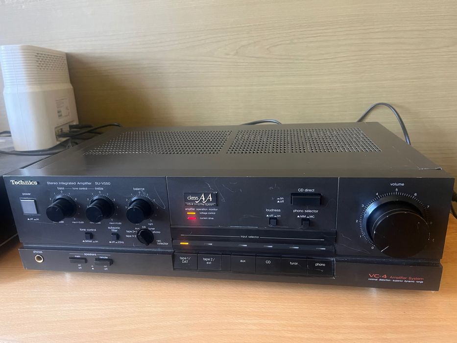 Wzmacniacz Technics SU V550