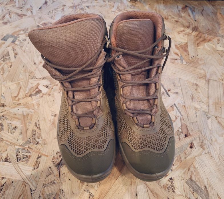 Берцы Талан, соты