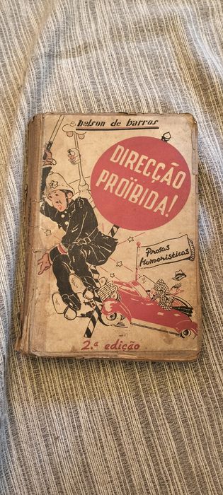 Livros muito antigos