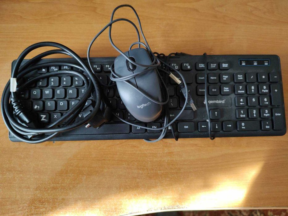 Sprzedam - komputer PC stacja robocza Dell Precision T3500 po leasingu
