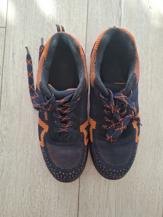 Buty BHP z metalowym noskiem