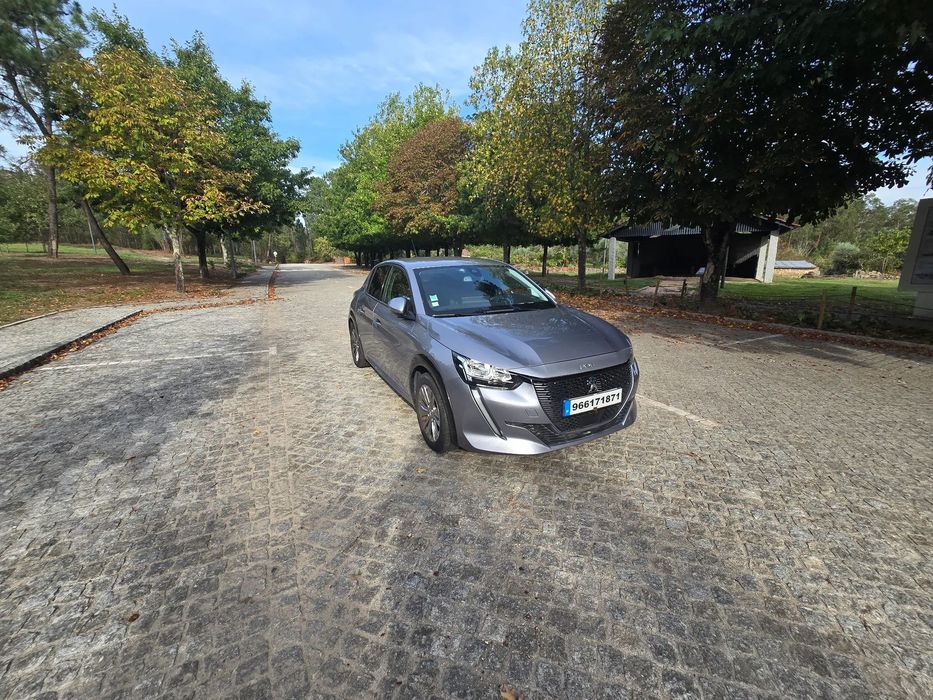 Peugeot e-208 50 kWh Allure Pack