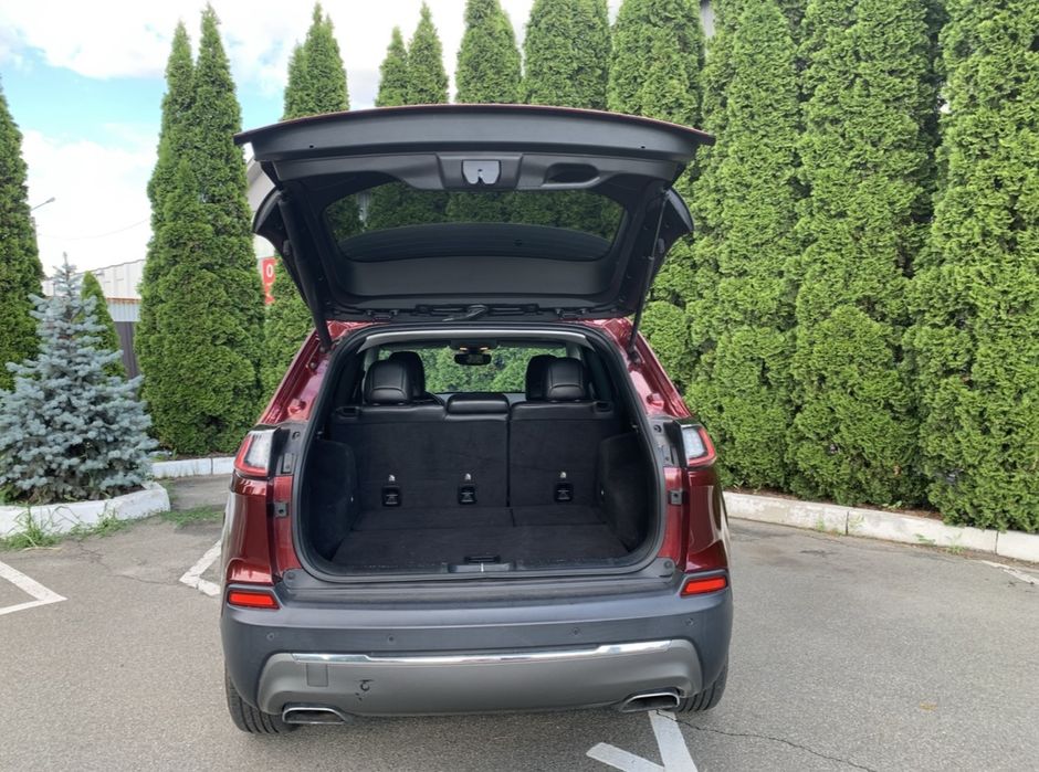 Jeep Cherokee limited 2019 р. Обʼєм 2,0 л