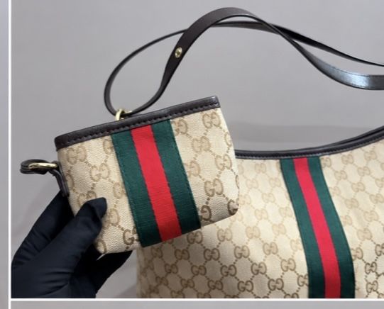 Женская сумка Gucci Essence Hobo