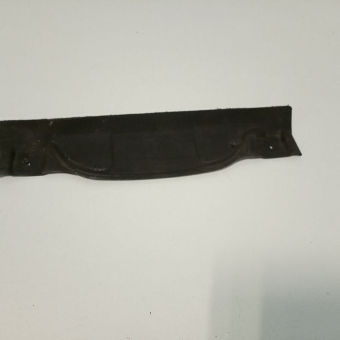 Guia de duto de ar - AUDI A5 (8T3) | 07 - 17
