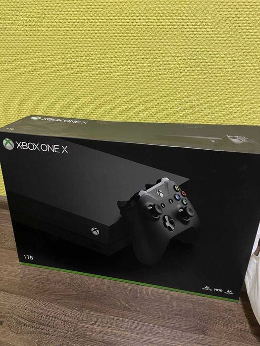 Консоль Microsoft Xbox One X 1TB Black  Б/У