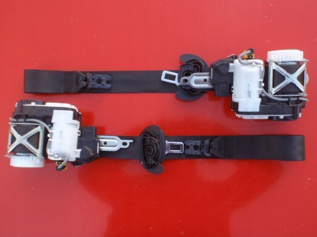 VW GOLF VII 7 VIII 8 ARTEON PASSAT B8 VW GOLF VII TOUAREG TIGUAN 5NA TOURAN 5TA T-ROC T-CROSS TAIGO PAS PASY BEZPIECZEŃSTWA PRZÓD PRZEDNI LEWY PRAWY LH RH Pre Safe naprawa regeneracja Raz2 !!!