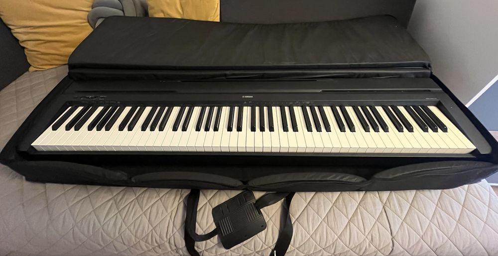 Pianino Yamaha P-45