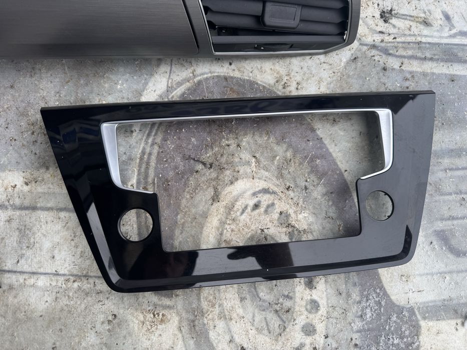 Декор дифлектор Тауран 2015-2025 Touran декор торпеди