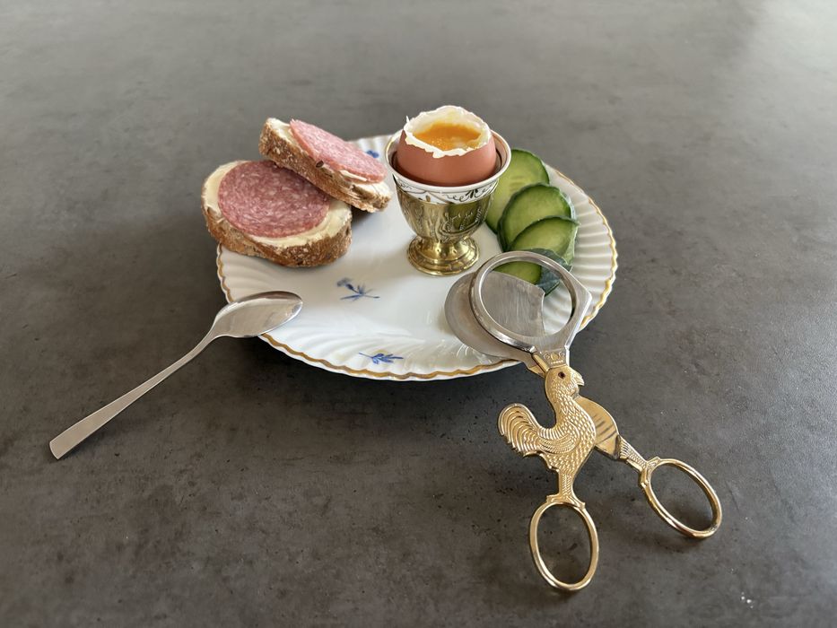 Пашотница и подставка для яиц + ножнички Германия