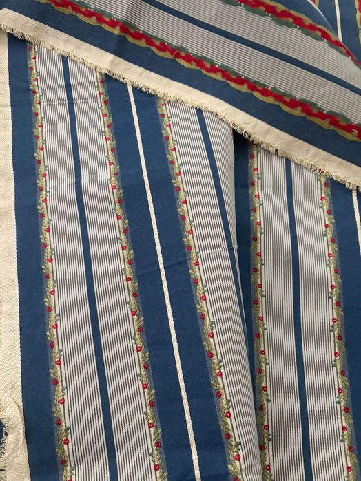 Тканина оббивна ( Франція)