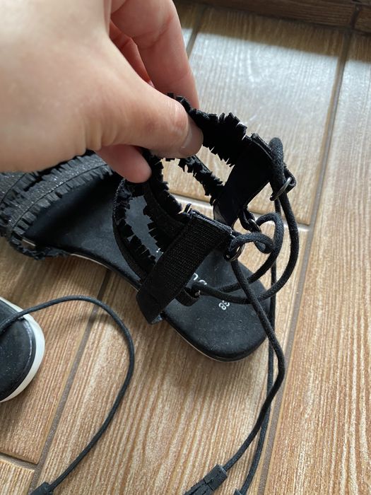 Босоножки bugatti, 38