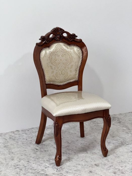 Продам стільці Малайзія гевея Daming