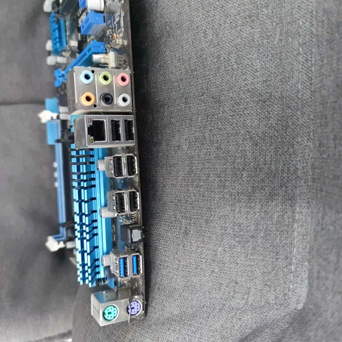 Материнская плата ASUS M5A97 (rev.1.02): 1 600 грн. - Комплектуючі та ...