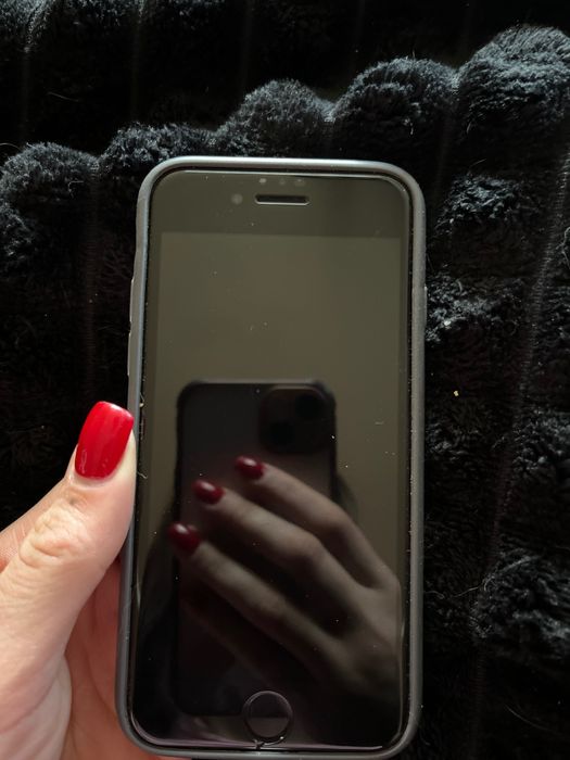 ТЕРМІНОВО! iPhone SE 2024 новий стан