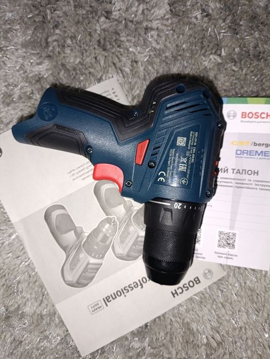 Bosch GSR 12v30 тушка, та GSB 12V-30 ударний.