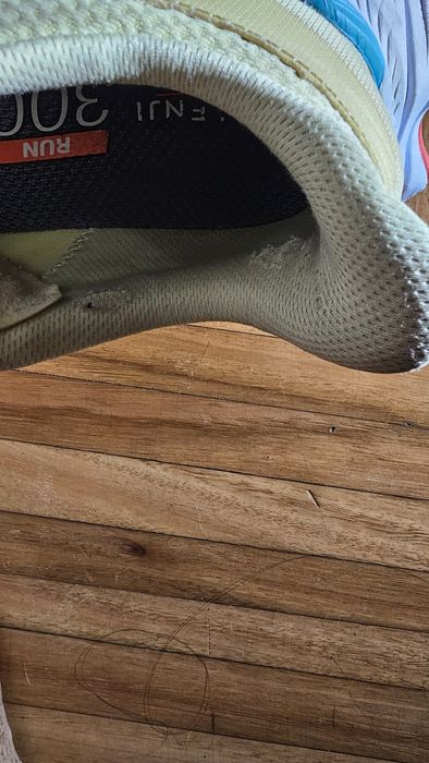 Vendo Hoka carbon x2