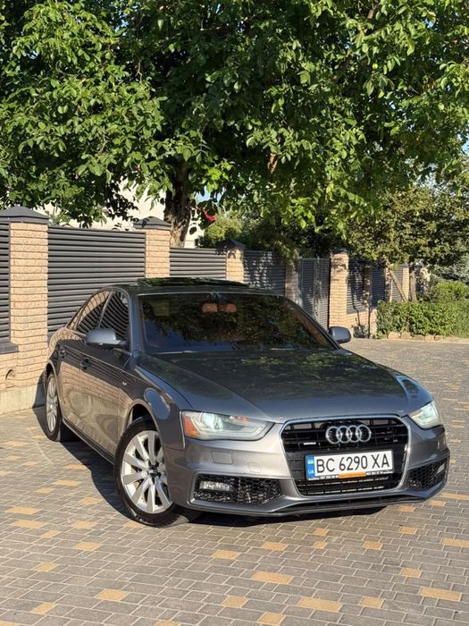 Audi a4 b8 2.0 s-line