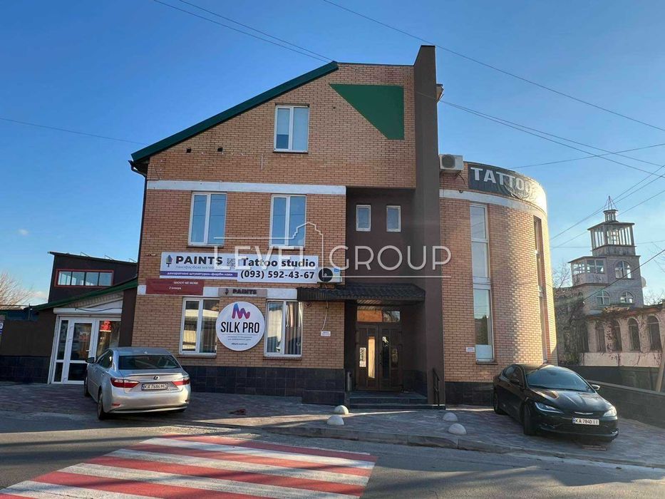 Продаж фасадної комерційної будівлі  850 м.кв. Софіївська Борщагівка