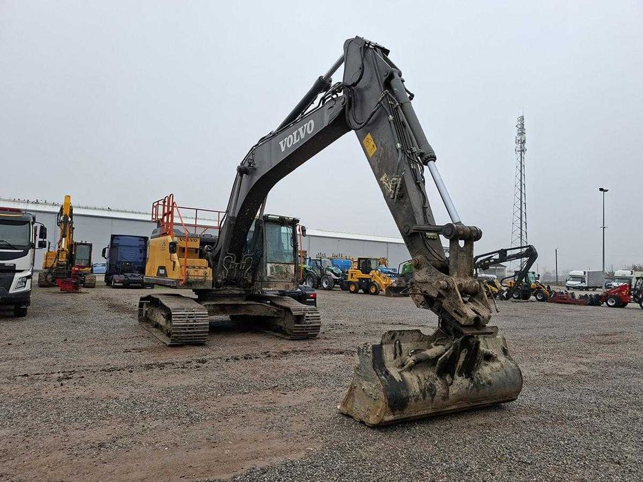 Koparka gąsiennicowa VOLVO EC250EL