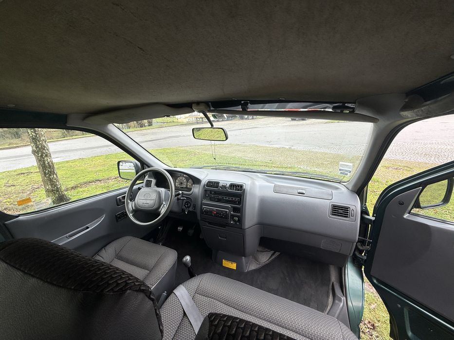 TOYOTA HAICE 2.5D 9 Lugares