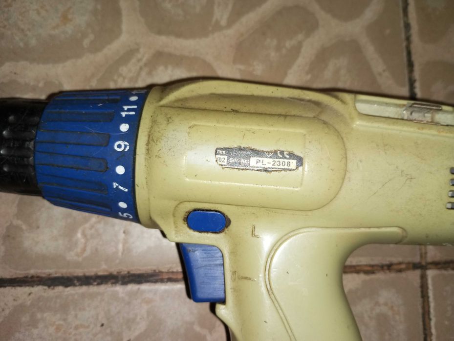 Аккумуляторный дрель - шуруповерт Einhell