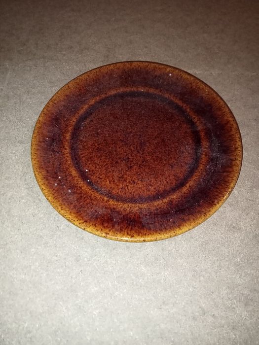 Prato Castanho Raso64750936242050120