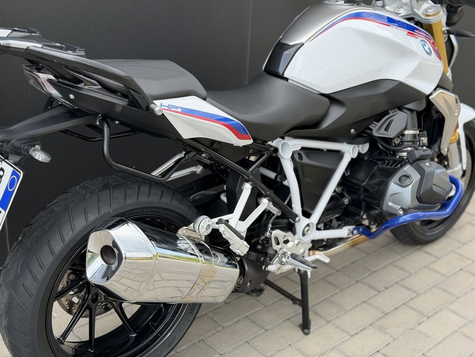 2021 BMW R1250R HP