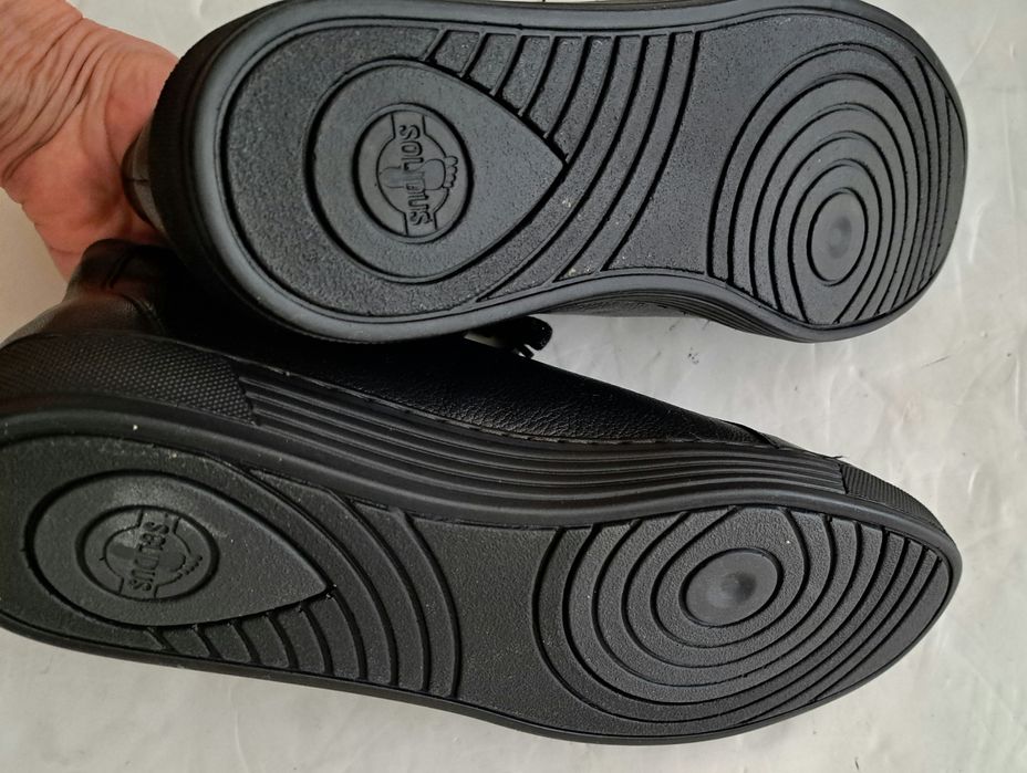 Botki Damskie Czarne Skóra Do Kostek Ocieplane Zamek Wiązanie, Solidus