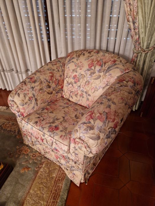 Vendo sofás (possibilidade de ser em separado)