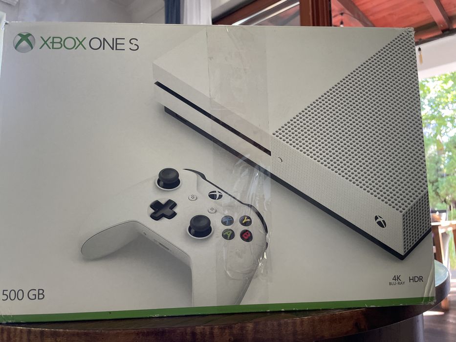 Xbox one S 500 GB