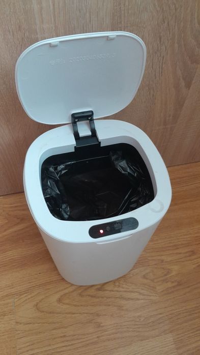 Умный сенсорный мусорный бак для кухни, ванной комнаты, 12 л