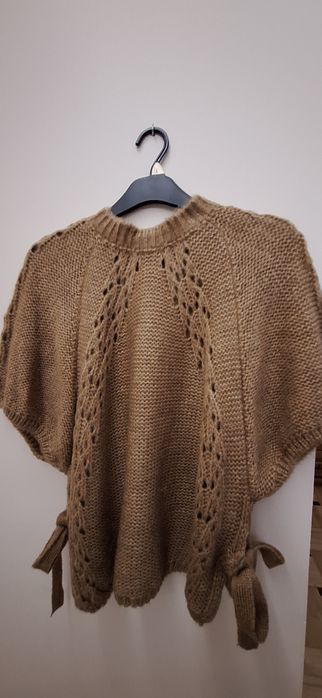 Śliczny sweterek rozm do L