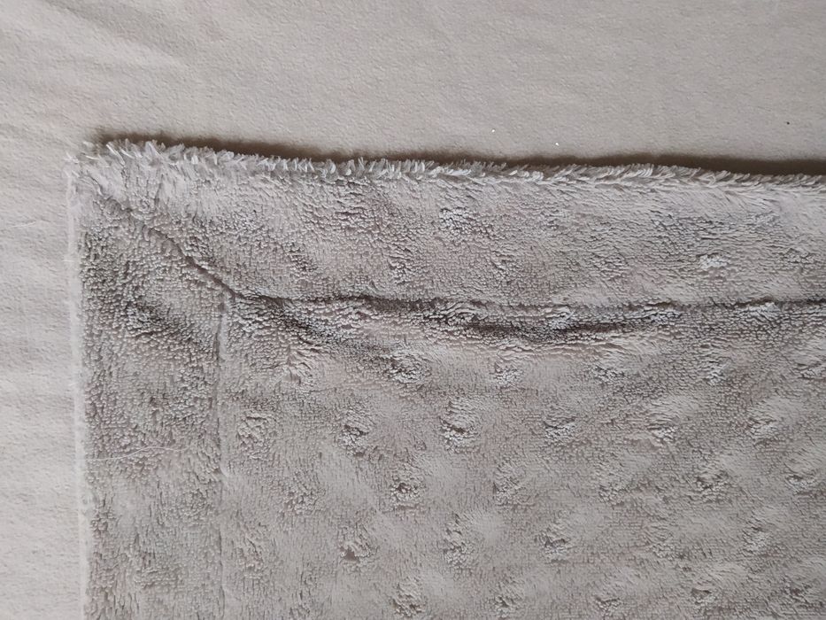 Narzuta pled futerko futrzak pluszowy 200x150