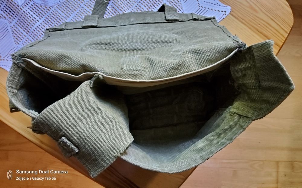 Wojskowa torba kontrakt