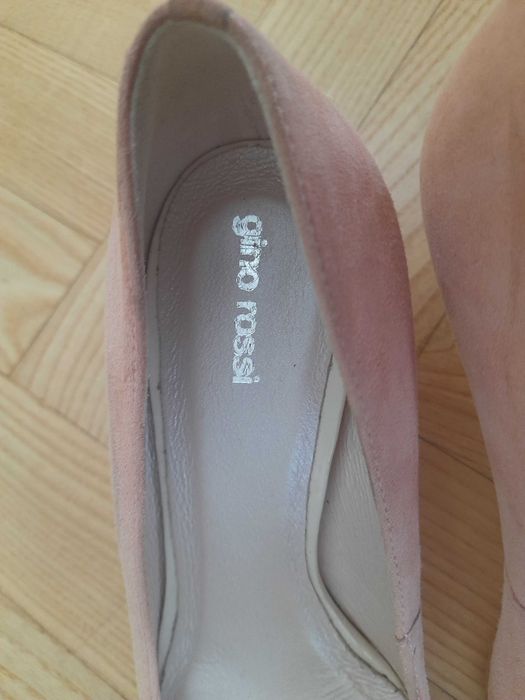 Buty czółenka,skórzane,Gino Rossi,rozm36