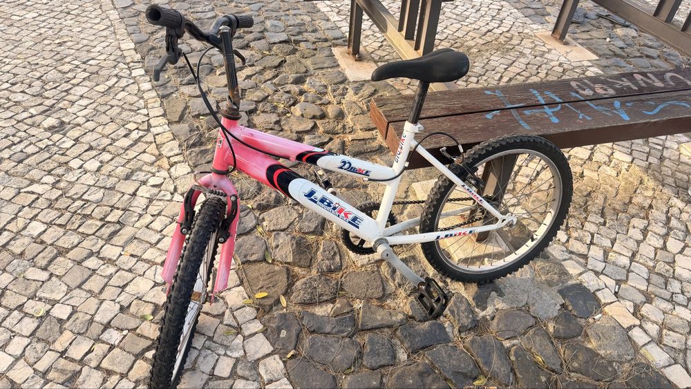 Bicicleta aro 16 (LEIA O ANUNCIO)