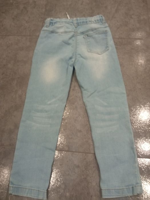 Spodnie jeansy 122