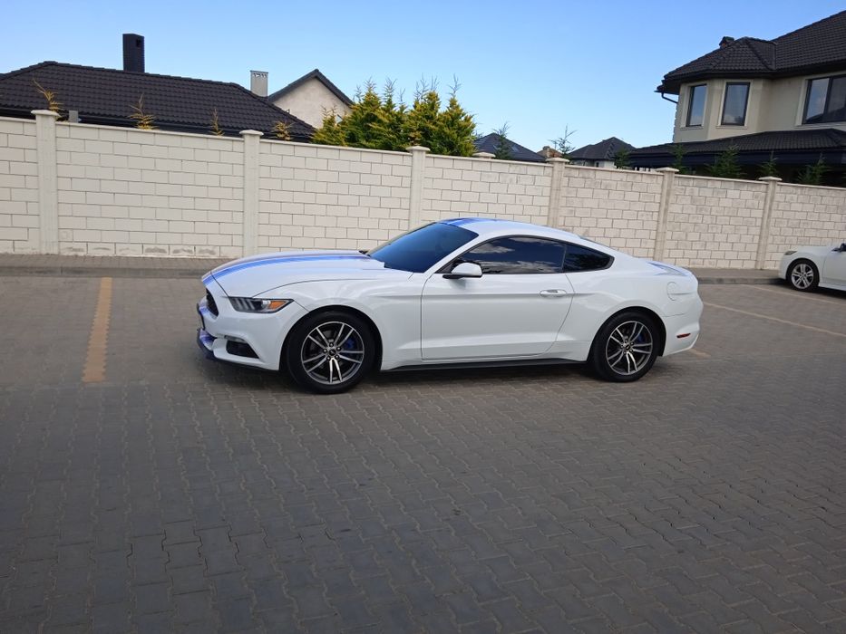 Ford  Mustang   2017