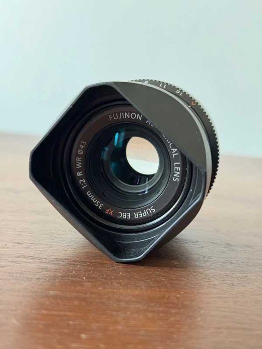 Fujinon XF 35mm f/2 R WR